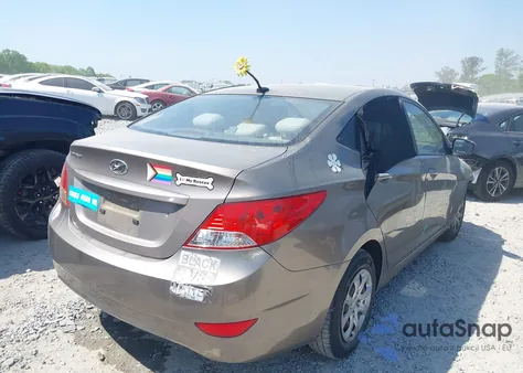 2013 Hyundai Accent Gls z USA, uszkodzony, nr VIN KMHCT4AE5DU389797